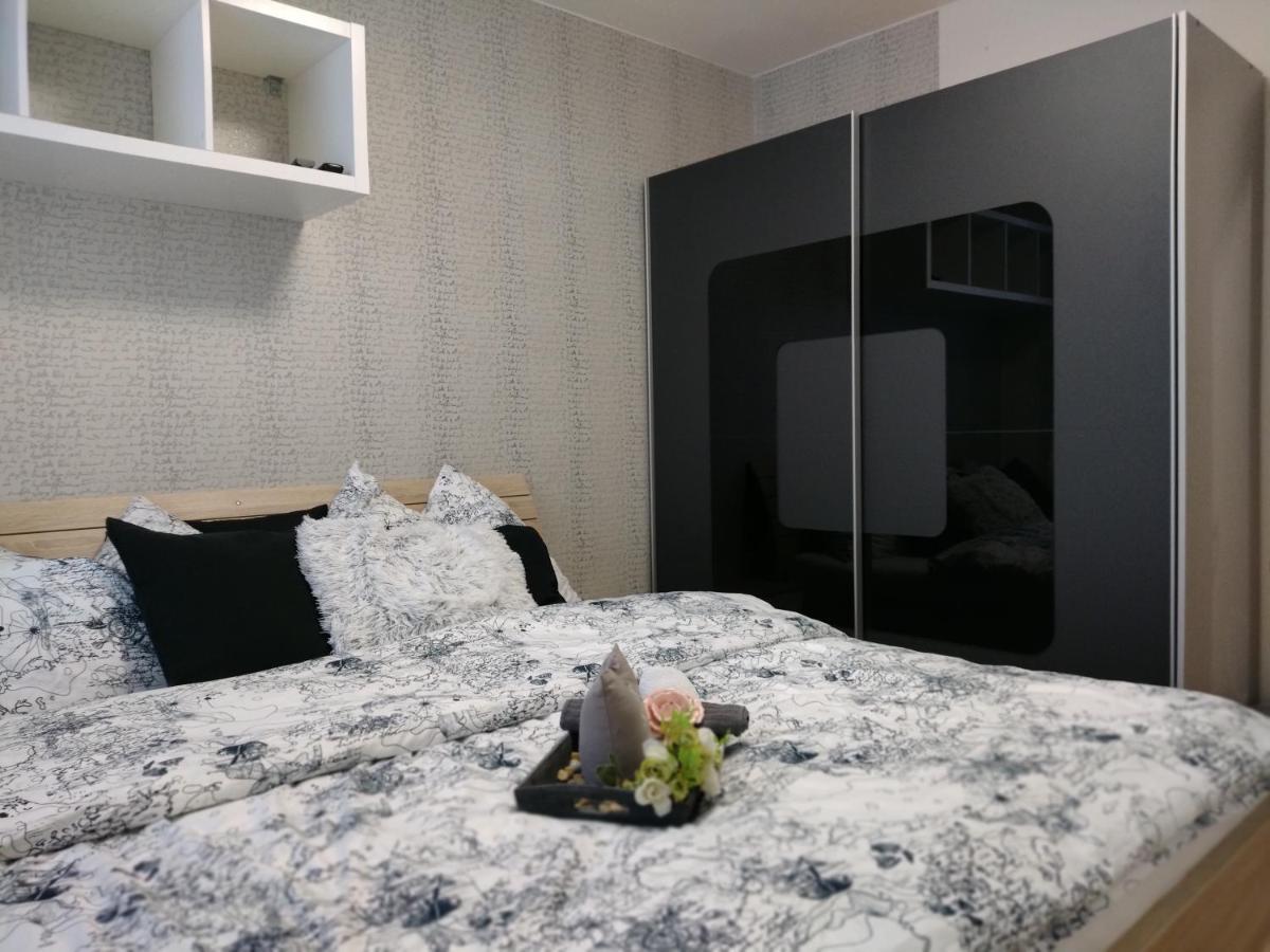 Apartman Barborka Apartment Znojmo Bagian luar foto