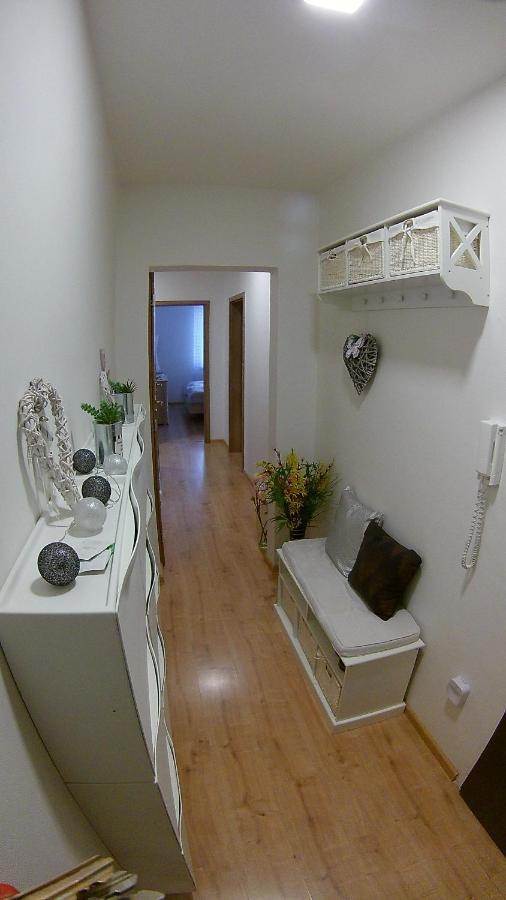 Apartman Barborka Apartment Znojmo Bagian luar foto