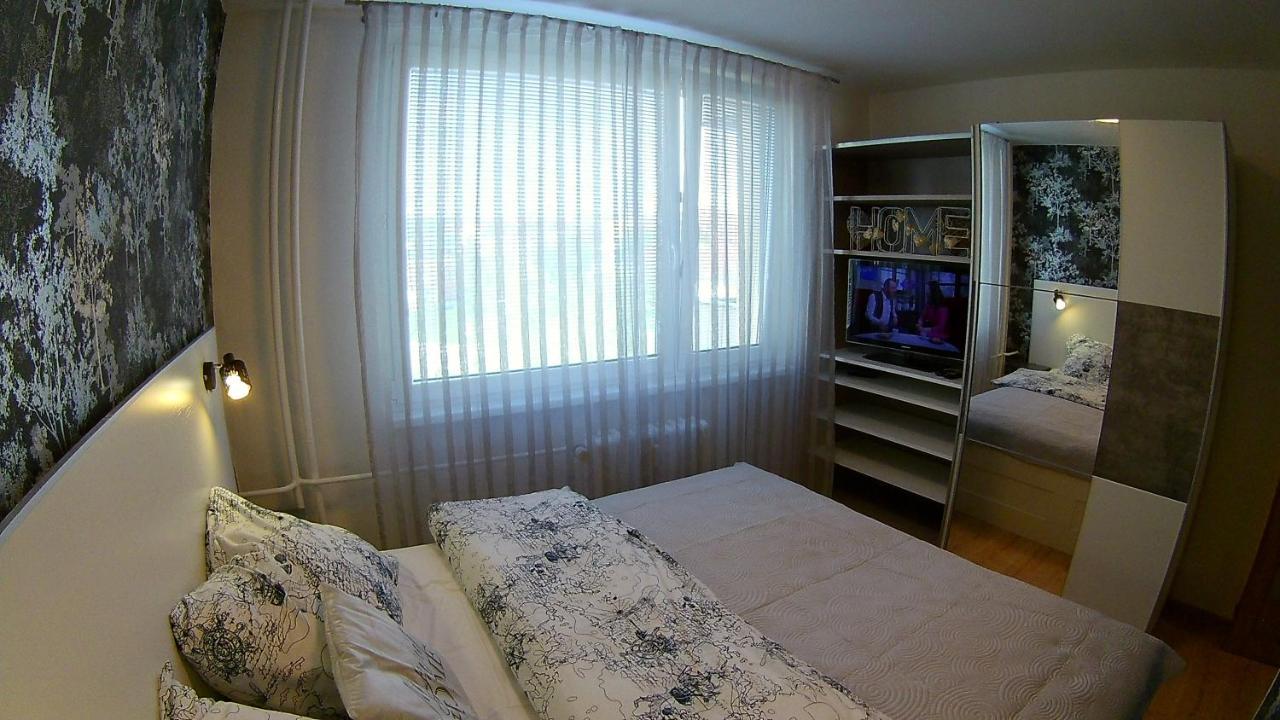 Apartman Barborka Apartment Znojmo Bagian luar foto